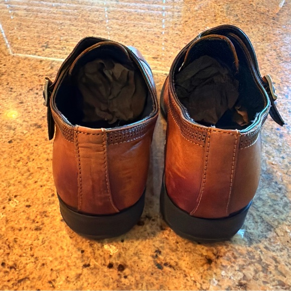 Jump Tan Double Monk Strap Oxfords - Picture 3 of 6